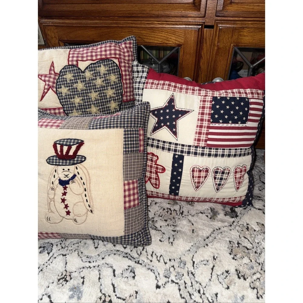 Set of 3 Patriotic American Themed Pillows Decorative Primitive Cottage USA Flag
